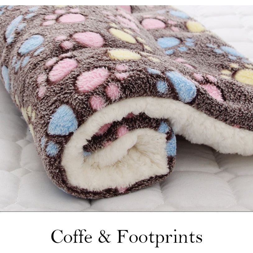 Cuddle Up in Style: Warm Pet Sleeping Mat and Cozy Fleece Blanket for Dogs and Cats – Dreamy Comfort for Paws Big and Small! 🌙🐾